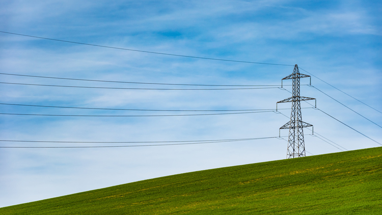 Sichere Versorgung der Schweiz mit Strom: Notwendiger Anpassungsbedarf